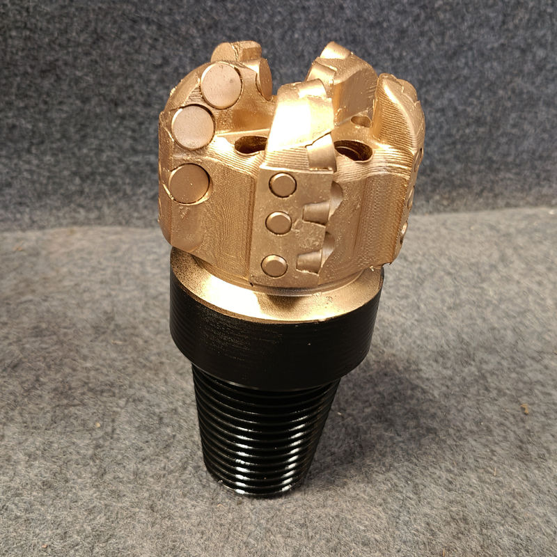 কার্যকর ড্রিলিং অপারেশন জন্য স্থির কাটার এবং পিডিসি কাটার সঙ্গে Nozzle জল কূপ পিডিসি বিট